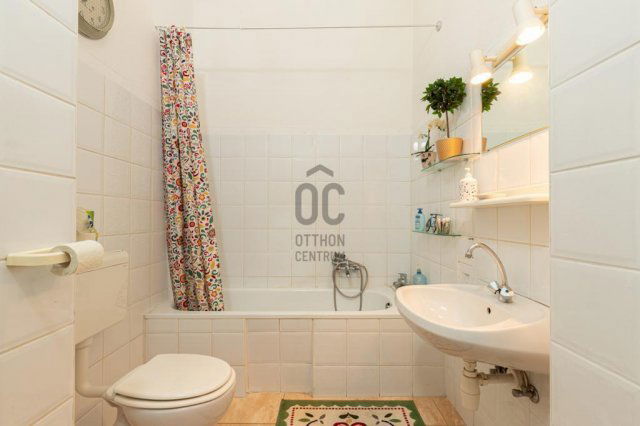 Eladó téglalakás, Budapesten, IX. kerületben 135 M Ft, 5 szobás