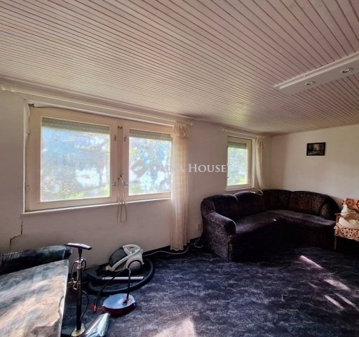Eladó nyaraló, Balatonakarattyán 54.99 M Ft, 3 szobás