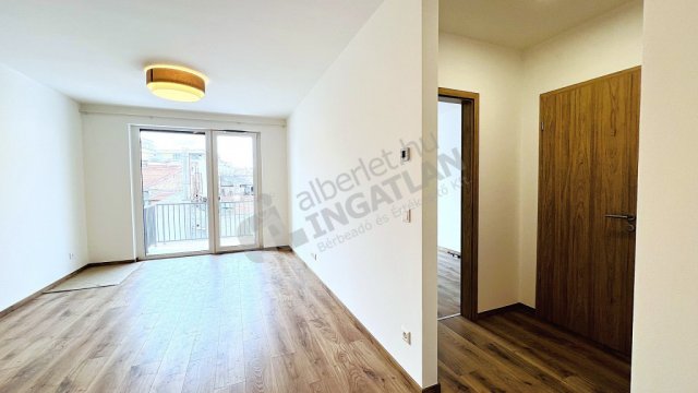 Kiadó téglalakás, albérlet, VIII. kerületben, Futó utcában