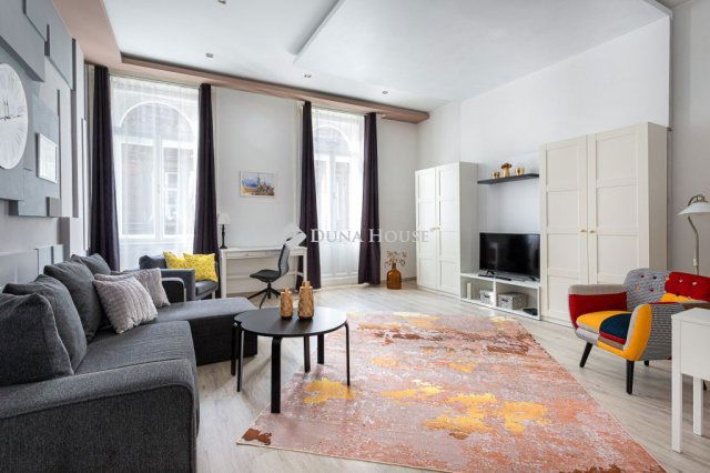 Kiadó téglalakás, albérlet, Budapesten, VII. kerületben