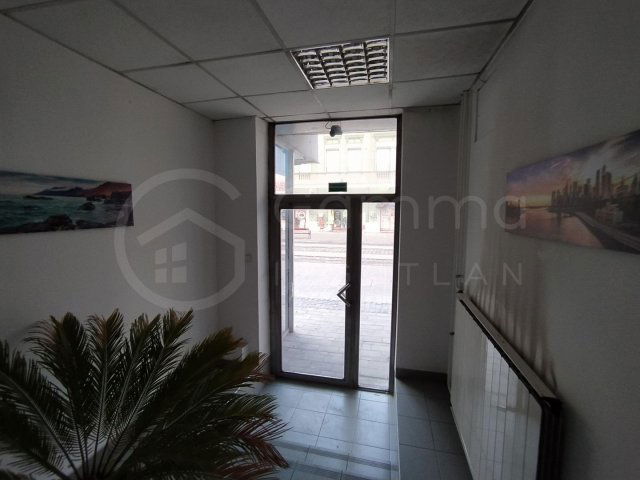 Eladó iroda, Miskolcon 220 M Ft, 10 szobás / költözzbe.hu