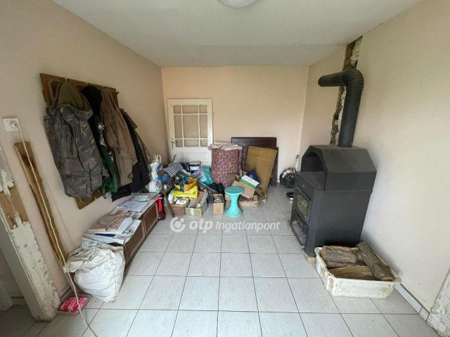 Eladó családi ház, Somogysárdon 16.5 M Ft, 2 szobás