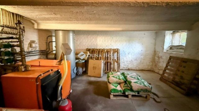 Eladó családi ház, Szentgotthárdon 129.9 M Ft, 5 szobás