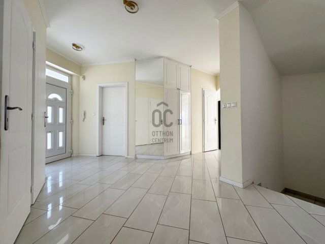 Eladó családi ház, Budapesten, XIV. kerületben 469.9 M Ft