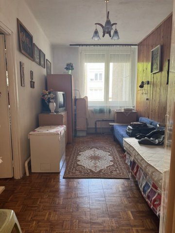 Eladó panellakás, Dorogon 57.9 M Ft, 2 szobás