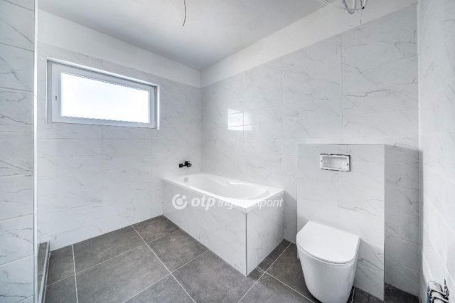 Eladó ikerház, Mogyoródon 113.99 M Ft, 4 szobás