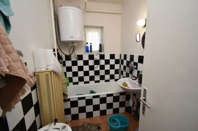 Eladó családi ház, Zalaegerszegen 40 M Ft, 2 szobás