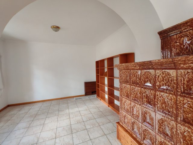 Kiadó családi ház, albérlet, Nagykovácsiban 694 E Ft / hó