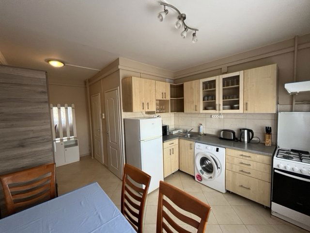 Kiadó panellakás, albérlet, Tiszaújvárosban, Munkácsy Mihály úton