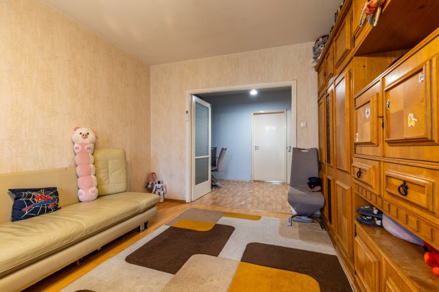 Eladó panellakás, Budapesten, XV. kerületben 69.9 M Ft, 3 szobás