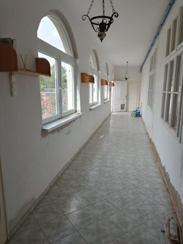 Eladó családi ház, Góron 72.2 M Ft, 3 szobás
