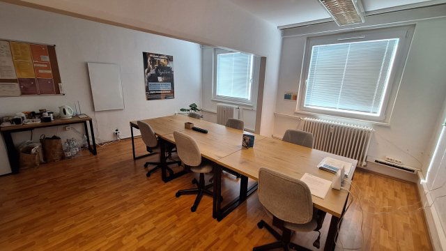 Eladó iroda, Szegeden, Szilágyi utcában 25.3 M Ft, 3 szobás