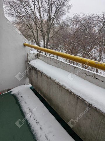 Eladó panellakás, Győrött 31.5 M Ft, 1 szobás