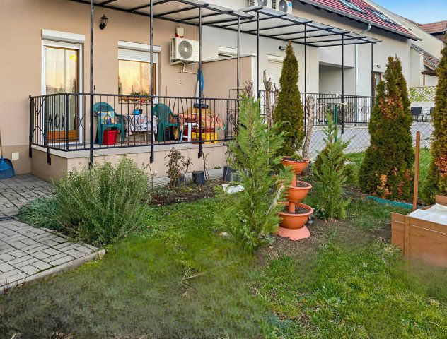 Eladó téglalakás, Aszódon 67.9 M Ft, 3 szobás