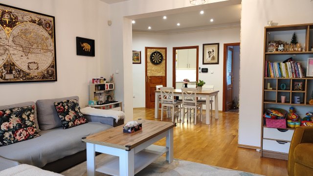 Eladó téglalakás, Szekszárdon, Cseri János utcában 83 M Ft
