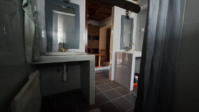 Eladó családi ház, Göncön 24 M Ft, 2 szobás