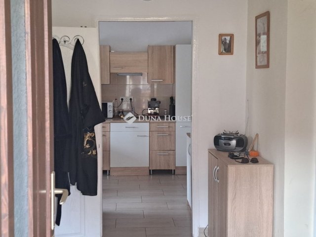 Eladó családi ház, Tápiószelén 35 M Ft, 2 szobás