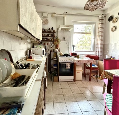 Eladó családi ház, Érden 42.3 M Ft, 1 szobás