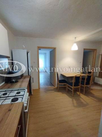 Kiadó családi ház, albérlet, Veszprémben 290 E Ft / hó