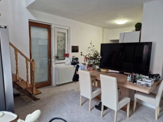 Eladó családi ház, Monoron 89.99 M Ft, 6 szobás