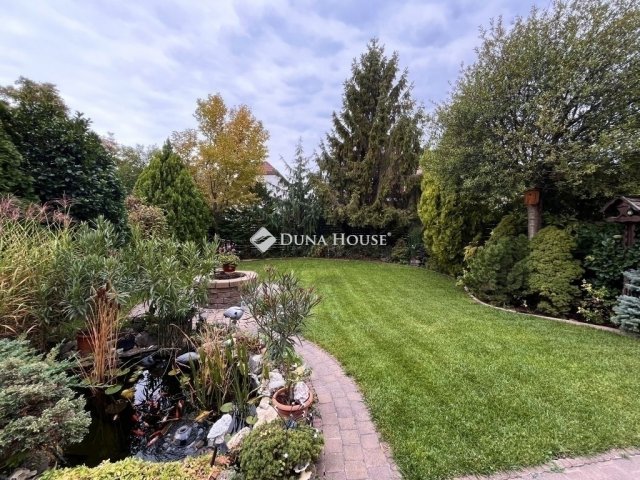 Eladó ikerház, Budapesten, XVIII. kerületben 145 M Ft, 4 szobás