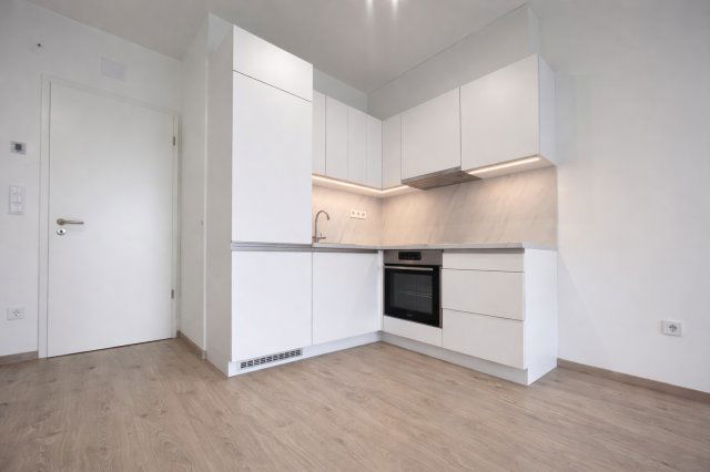 Eladó téglalakás, Budapesten, III. kerületben 74.499 M Ft