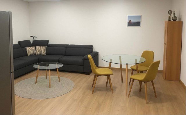 Eladó családi ház, Szirmabesenyőn 47 M Ft, 2+1 szobás