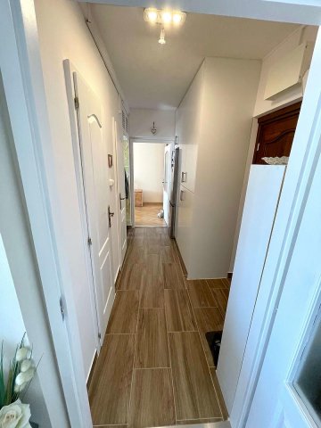 Eladó panellakás, Szentendrén 64.9 M Ft, 2 szobás