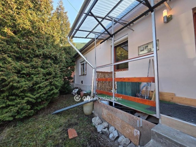 Eladó sorház, Miskolcon 22 M Ft, 1 szobás / költözzbe.hu