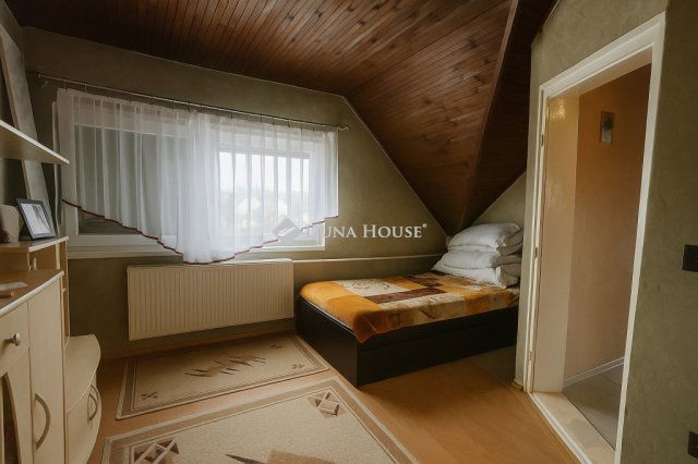 Eladó családi ház, Tápiószecsőn 82.9 M Ft, 4 szobás