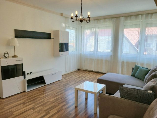 Kiadó téglalakás, albérlet, Debrecenben 320 E Ft / hó