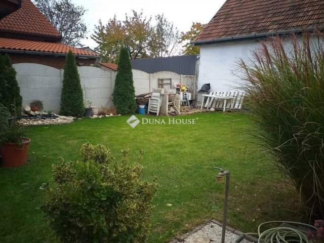 Eladó téglalakás, Üllőn 49.9 M Ft, 2 szobás