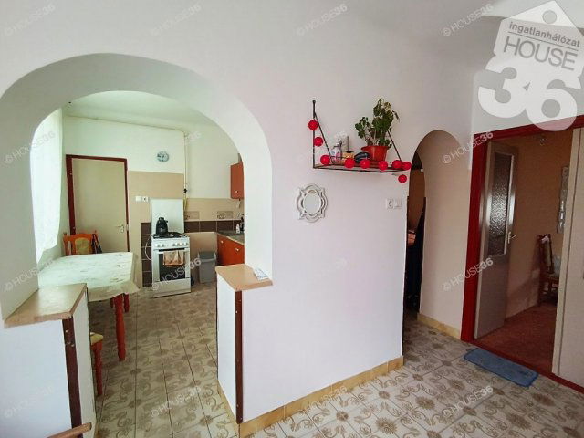 Eladó családi ház, Petőfiszálláson 38.5 M Ft, 4 szobás