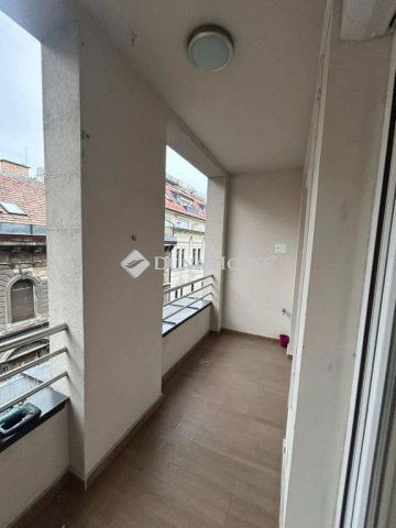 Kiadó téglalakás, albérlet, Budapesten, VI. kerületben