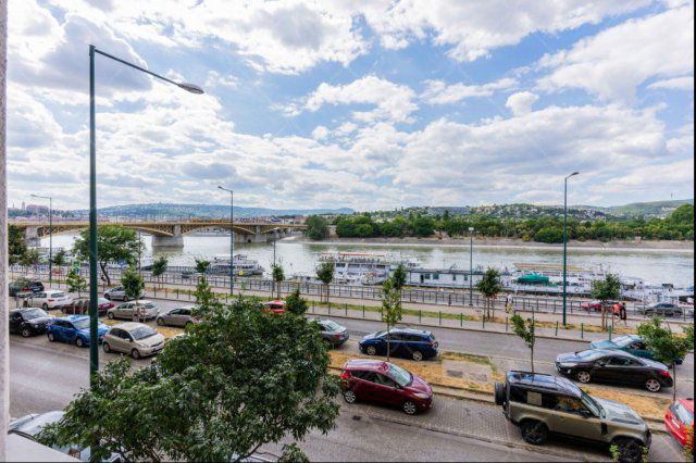 Eladó téglalakás, Budapesten, XIII. kerületben 114.9 M Ft