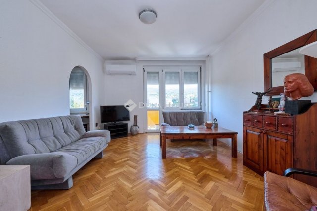 Eladó téglalakás, Budapesten, III. kerületben 85.5 M Ft