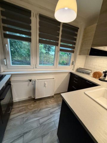 Eladó panellakás, Budapesten, III. kerületben 99.5 M Ft, 3 szobás