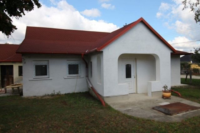 Eladó családi ház, Győrságon 37.5 M Ft, 3 szobás