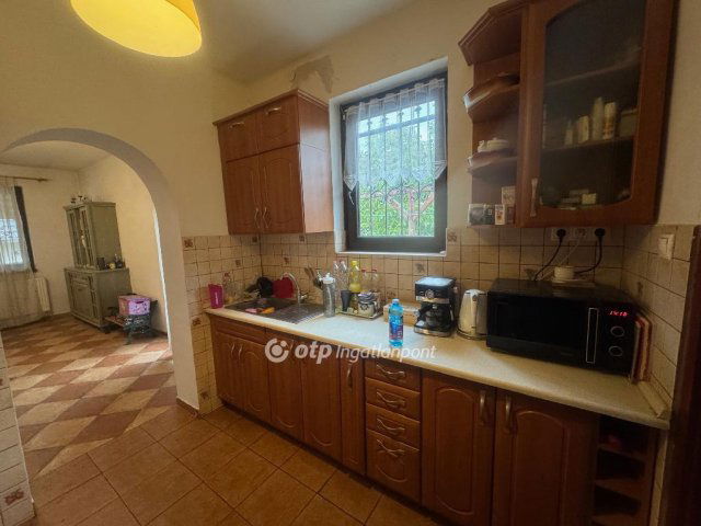 Eladó családi ház, Érden 119.9 M Ft, 4+1 szobás