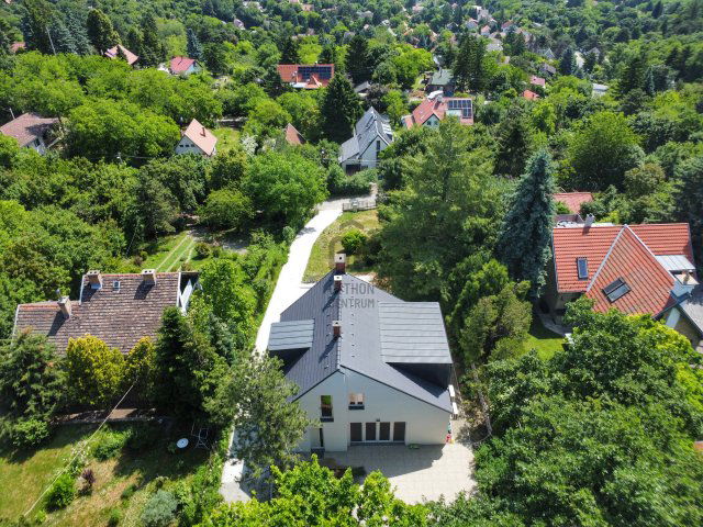 Eladó családi ház, Leányfaluban 205 M Ft, 5 szobás