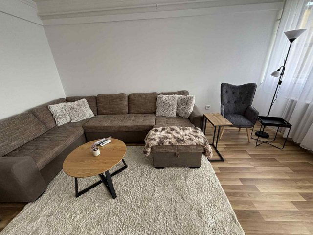 Kiadó téglalakás, albérlet, Debrecenben 360 E Ft / hó, 3 szobás