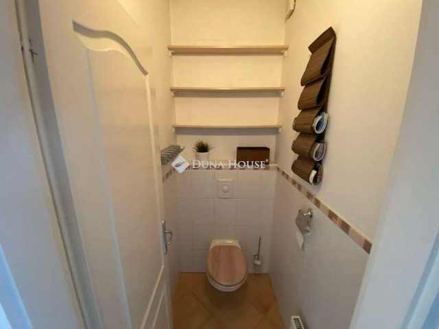 Eladó téglalakás, Budapesten, XV. kerületben 86 M Ft, 3 szobás