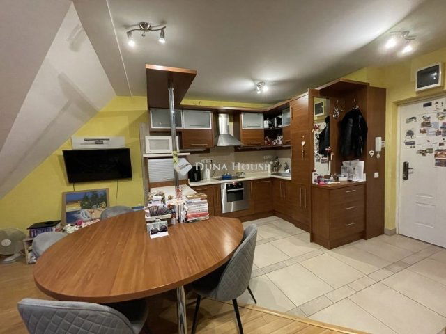 Eladó téglalakás, Budapesten, IV. kerületben 89.8 M Ft, 3 szobás