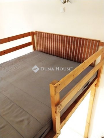 Eladó téglalakás, Budapesten, VIII. kerületben 42 M Ft, 1 szobás