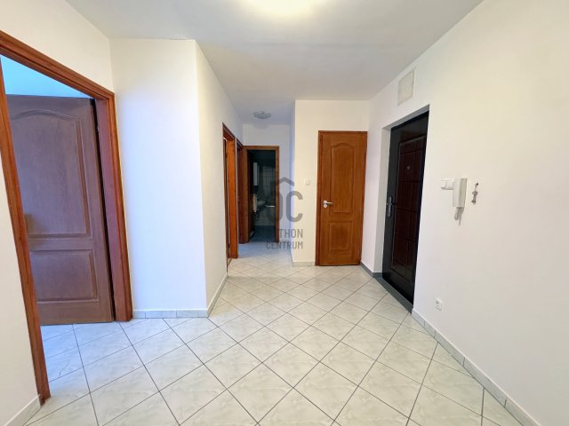 Eladó téglalakás, Budapesten, IV. kerületben, Chinoin utcában