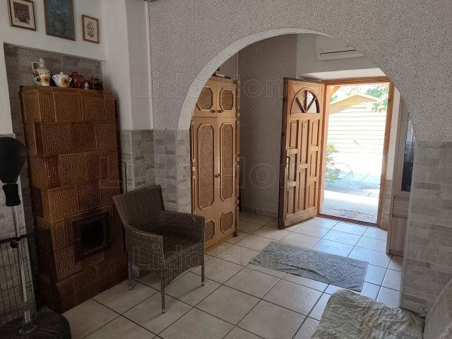 Eladó családi ház, Alsóörsön 88 M Ft, 4 szobás