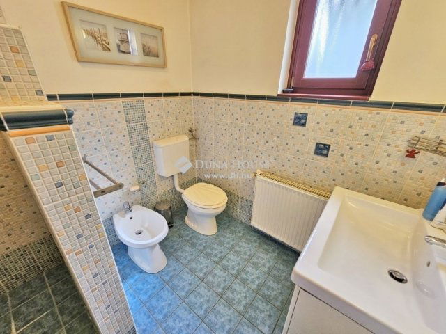 Eladó családi ház, Budapesten, XXI. kerületben 114.8 M Ft