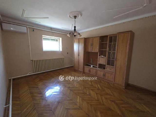 Eladó családi ház, Kunágotán 12.5 M Ft, 3 szobás