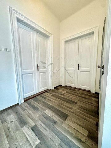 Eladó téglalakás, Gyulán 46.8 M Ft, 2 szobás