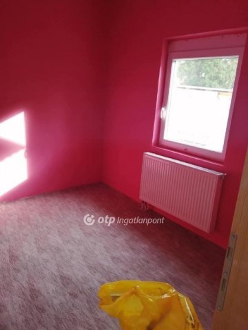 Eladó családi ház, Jászapátiban 20 M Ft, 2+1 szobás